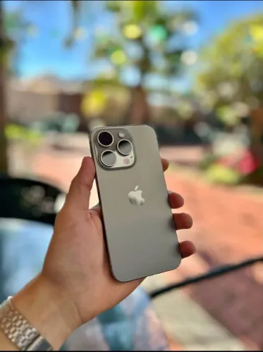 iPhone 15 pro 128 Gb
