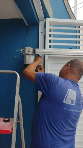Seguranca eletrônica e serviços *81