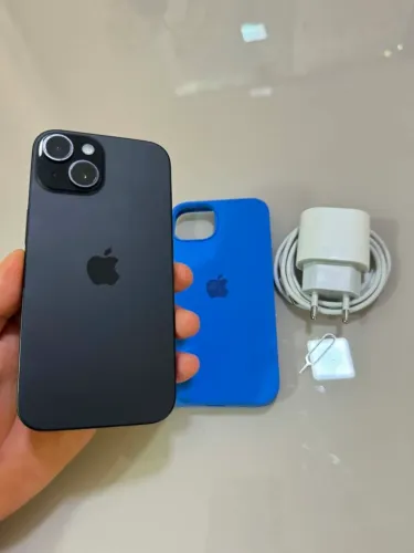 iPhone 15 Black (128GB) Impecável
