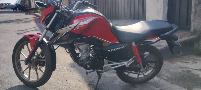 Honda Titan 160cc ano 2026 50 anos