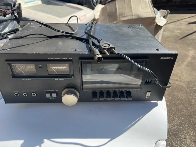 Tape deck gradiente S96