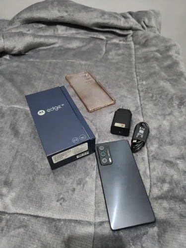 Moto Edge 20