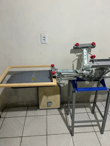 Mesa de Serigrafia 4 Cores / 4 Berços - Silk Screen - Excelente Estado