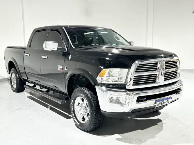 Ram 2500 Laramie 6.7 TDI CD 4X4 Diesel 2012