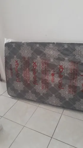 Colchão novo solteiro
