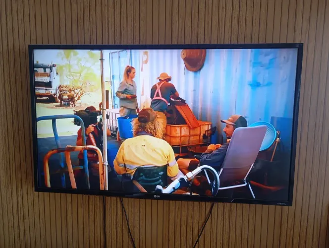 Tv smart lg samsung funcionando leia a descrição