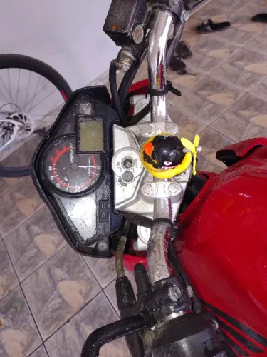CB 300