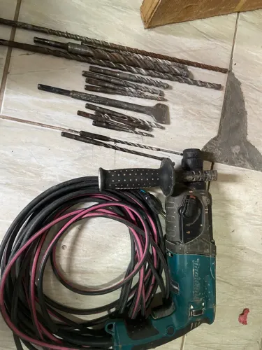 Furadeira de intacto - Makita