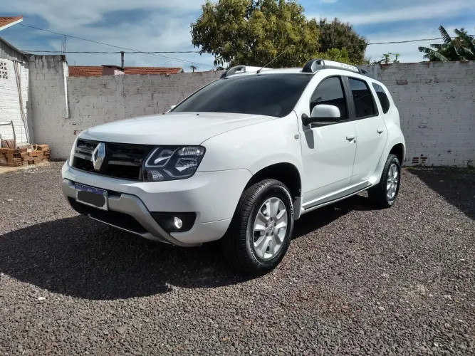 Renault Duster Dynamique 1.6 Hi-flex 16V Mec. 2017