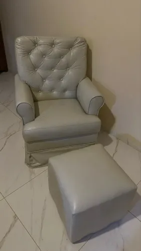 Poltrona de amamentação
