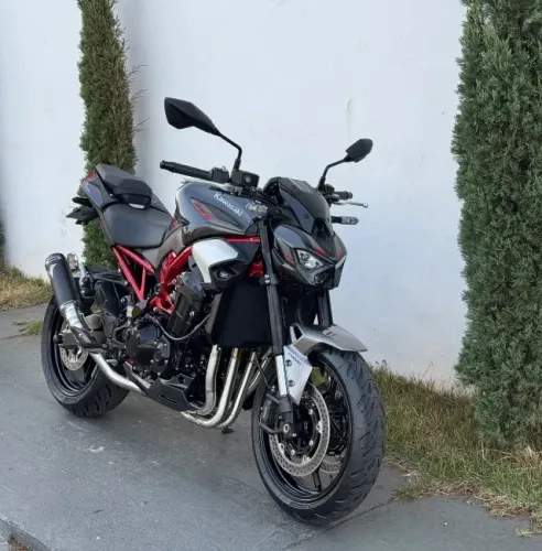 KAWASAKI Z900 2026