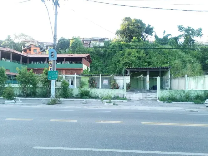 Ze Garoto Terreno na Principal  com 450 Metros com 2 Lojas