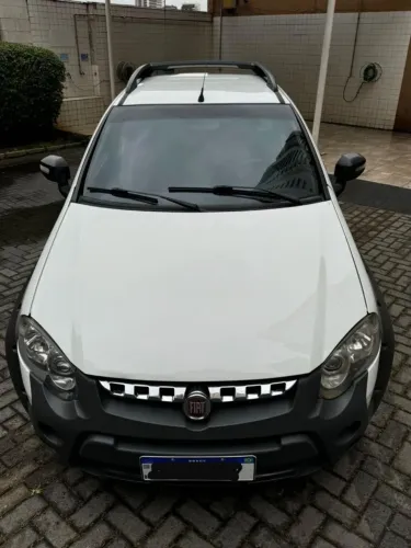 Fiat Strada Adventure 1.8/ 1.8 Locker Flex CE 2013