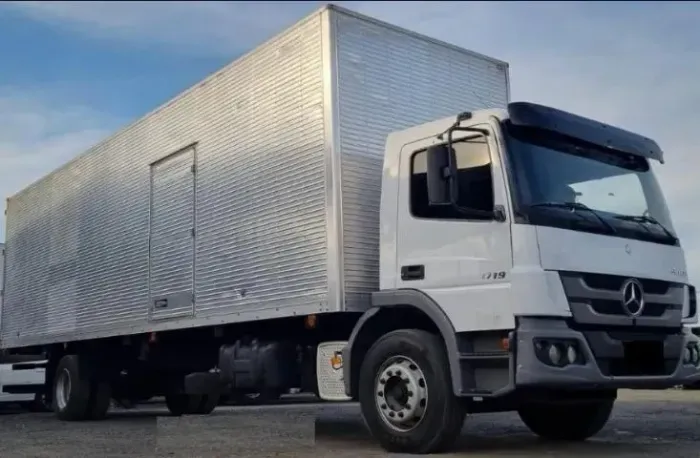 mb atego 1719 4x2 2012 bau