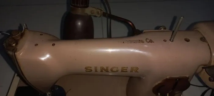 Máquina de costura Singer 15c