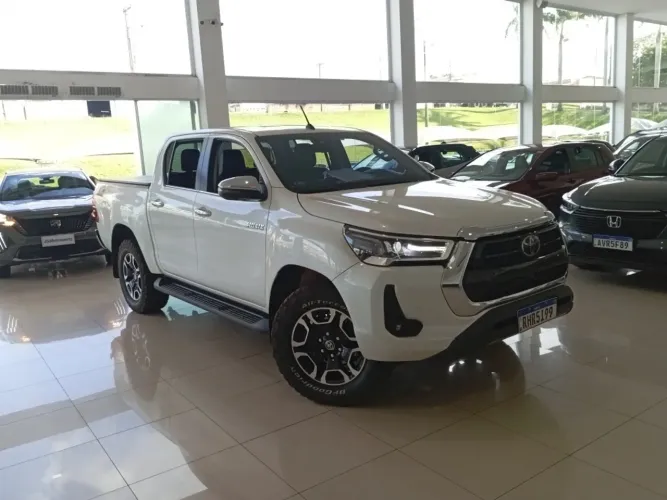 Toyota Hilux CD SRX 4X4 2.8 TDI 16V Diesel Aut. 2022