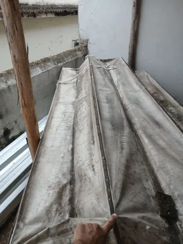 Toldos para fachada .Precisa de nova cobertura