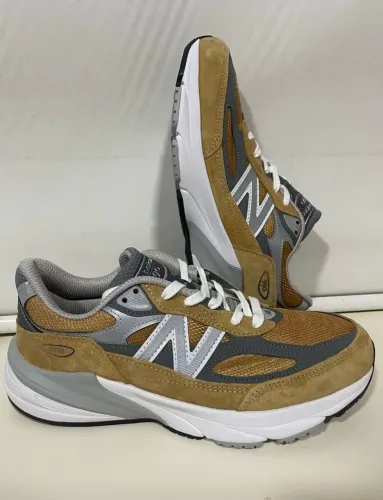 New Balance 990 v6 made in USA