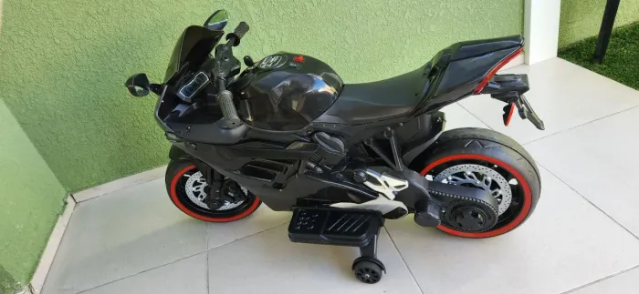 Mini Moto Elétrica Infantil com Led até 30kg 12V