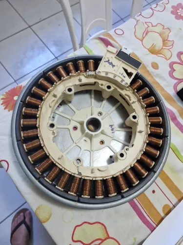 Vendo motor de lavadora Lava e Seca Eletrolux