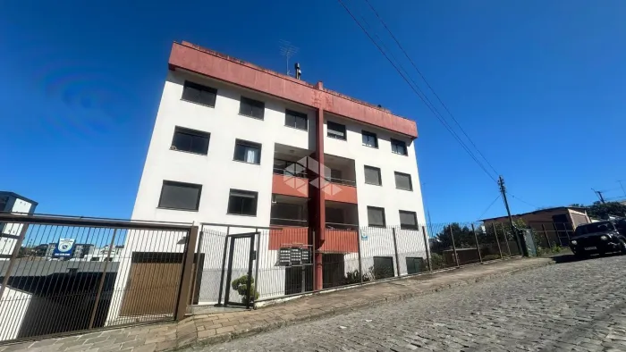 Cobertura Duplex semimobiliada no Bairro Petropolis em Caxias do Sul