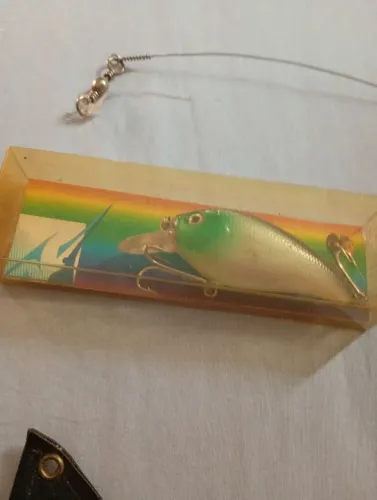 Vendo matérias para pescaria
