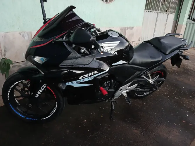 CBR 500 X CARENADA IMPECÁVEL