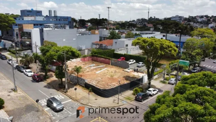 Terreno comercial de esquina positiva - 480 m² - Próximo ao Hospital Pilar