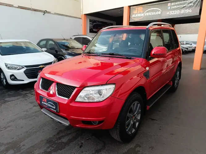 Mitsubishi Pajero TR4 2.0 Flex 16V 4X2 Mec. 2013