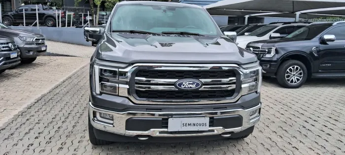 Ford F-150 Lariat 4X4 5.0 V8 2024