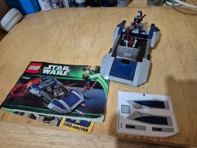LEGO Star Wars 75022 Mandalorian Speeder