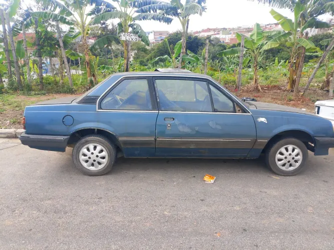 Chevrolet Monza Classic SE 2.0 /mpfi E EFI 2P E 4P 1989