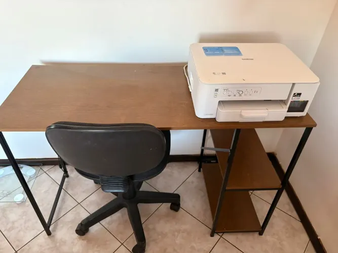 Kit escritório ( mesa, cadeira, impressora)