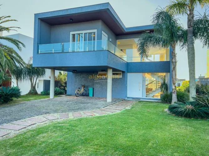 Casa em Condomínio, 4 dormitórios em Condominio Celebration, Xangri-Lá REF: CA2043