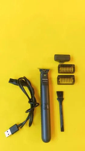 Maquina de Barbear One Blade Philips