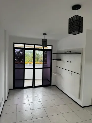 VENDO APARTA,MENTO NO RENASCENÇA CONDOMINIO VITRAL DA LAGOA