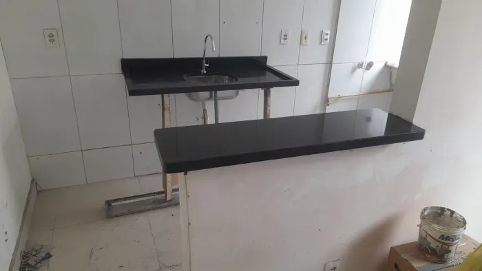 Mármores e granitos no verde Ubatuba a partir de 350,00