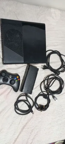 X box 360 pouco usado.