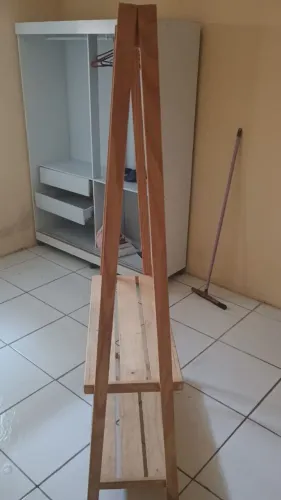 Vendo arara para roupa (99 reais)