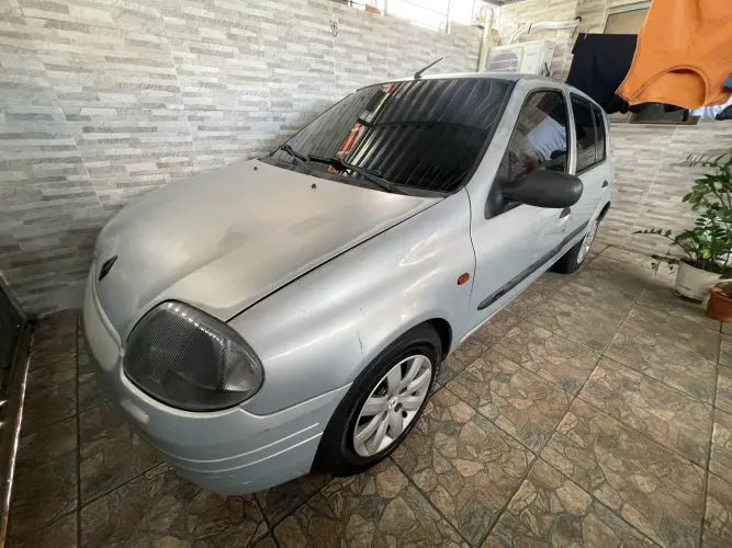 Renault Clio RL/ Jp/auth.1.0/1.0 Hi-power 16V 5P 2002