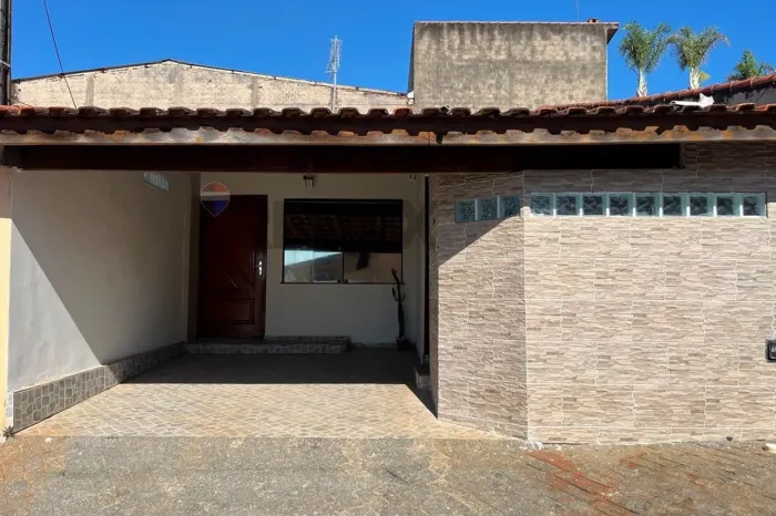 Casa em Condomínio Residencial Bella Fiori 3 Quartos, 1 Suíte | R$ 380 Mil