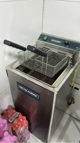 Fritadeira Elétrica Água e Óleo 21 Litros 8000 W FA28 P 220v