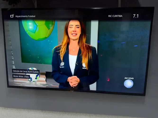 Tv Sony 55 polegada pouco uso e nova