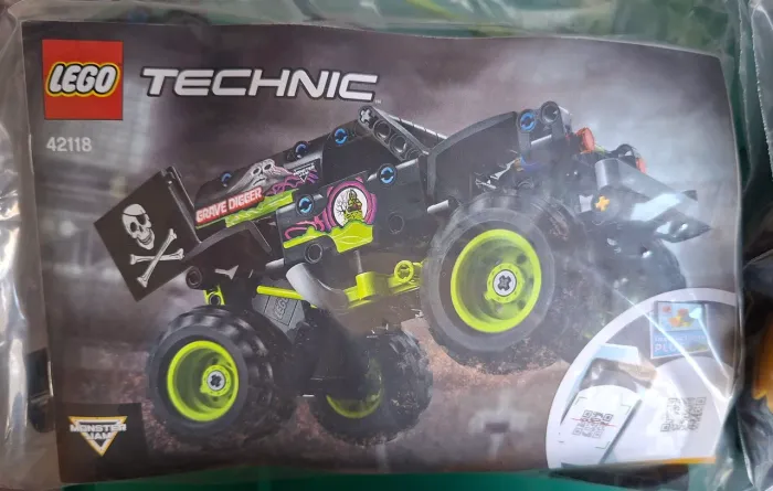 LEGO Technic Monster Jam Grave Digger