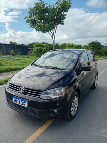 Volkswagen Fox 1.6 MI Total Flex 8V 5P 2011