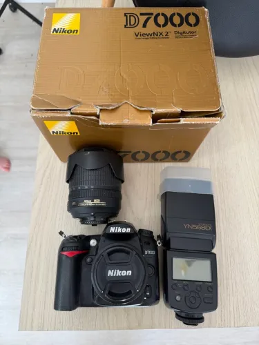 Nikon D700