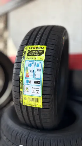 Pneu 205/55R16 novo 