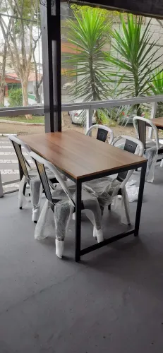 Mesas Industriais para Restante, cafeteira e lanchonetes