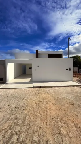 CASA A VENDA NO RESIDENCIAL ARIZONA!! 02 QUARTOS SENDO UMA SUÍTE em - Penedo - AL