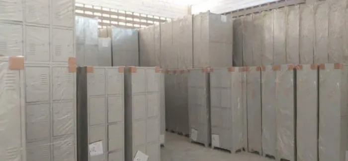 Armário de aço roupeiro guarda volumes para funcionários em até 10x sem juros no cartão 